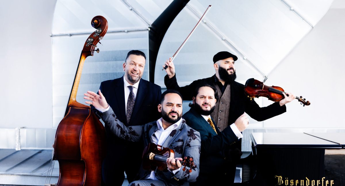 JanoskaEnsemble©JuliaWesely_highres-1453